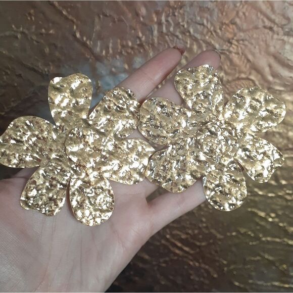 Zara Nwot Goldtone Floral Maxi Statement Earrings - Picture 4 of 12